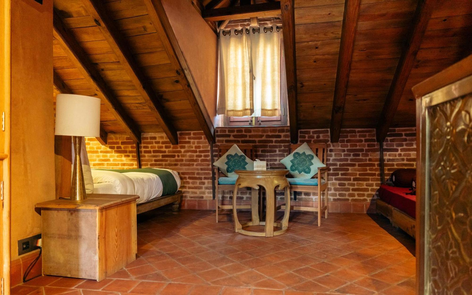 Manju Baha Hotel School Bhaktapur Phòng bức ảnh