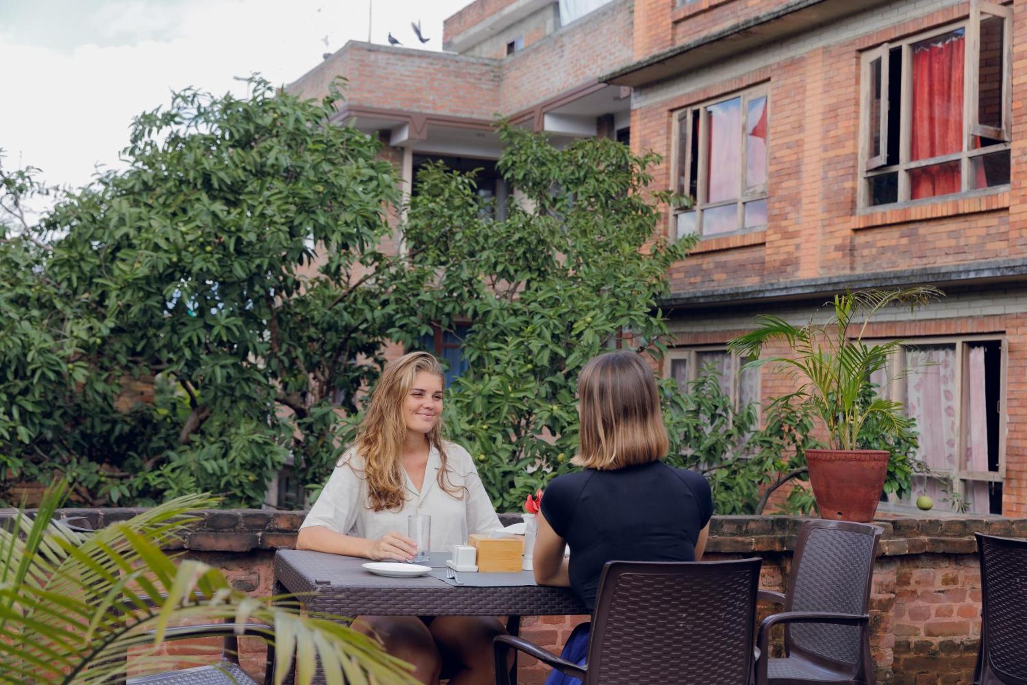 Manju Baha Hotel School Bhaktapur Ngoại thất bức ảnh